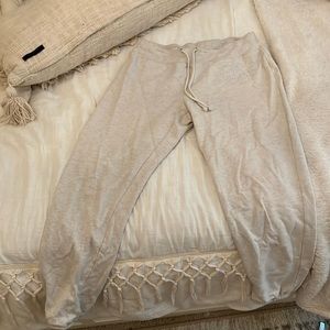 Off white Gap sweatpants with draw string waist